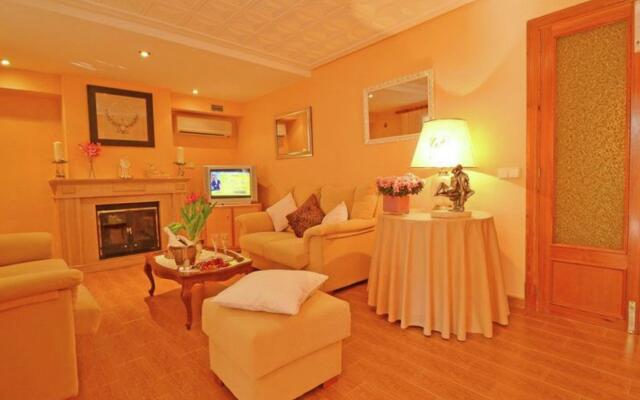 Modern Chalet with Private Pool in El Toro Majorca