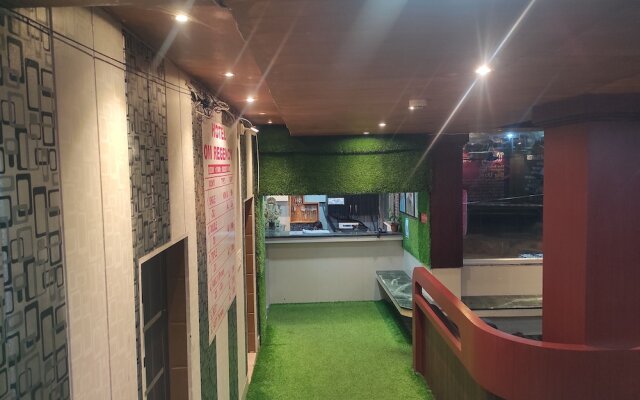 Hotel Om Regency