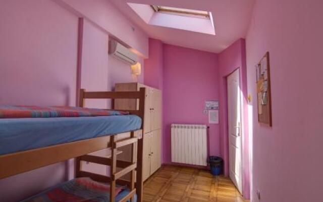 Manga Hostel