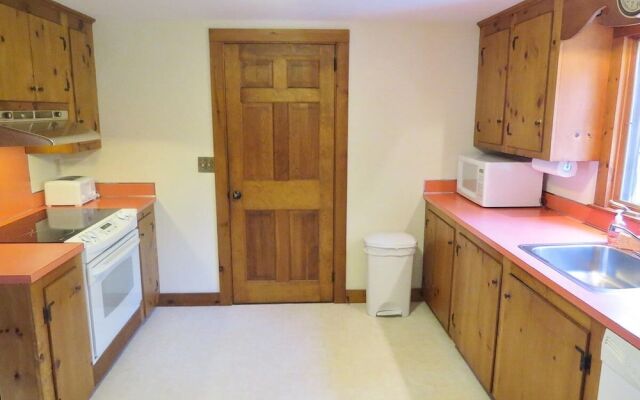 28 Capri Lane - Two Bedroom House