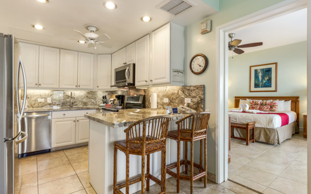 Royal Sea Cliff Kona by OUTRIGGER