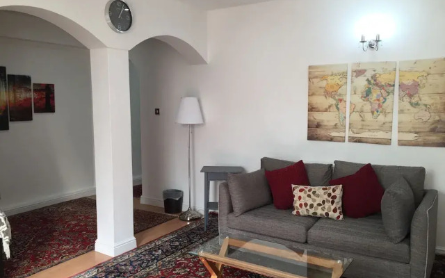 Luxurious Apartment in Kensington & Chelsea