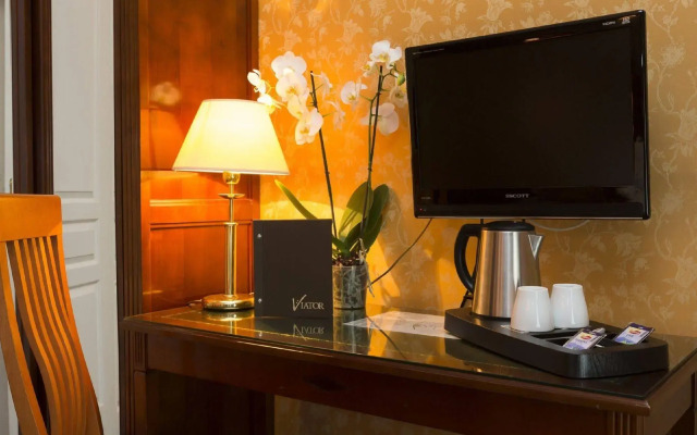 Hotel Viator Paris - Gare de Lyon