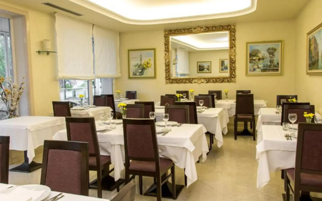 Hotel Helios