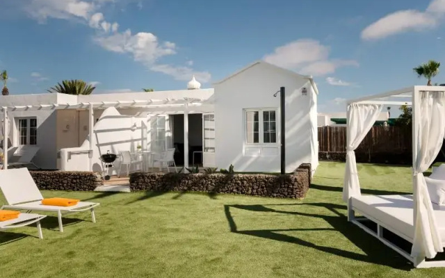 Villas New Lanzasuites - Only Adult