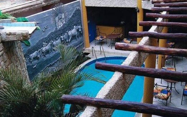 Hotel Campanario