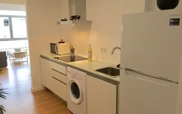 AHRO Suites Plaza María Guerrero 4