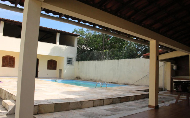 Casa muito espaçosa privativa com Piscina, Churrasqueira e área gourmet