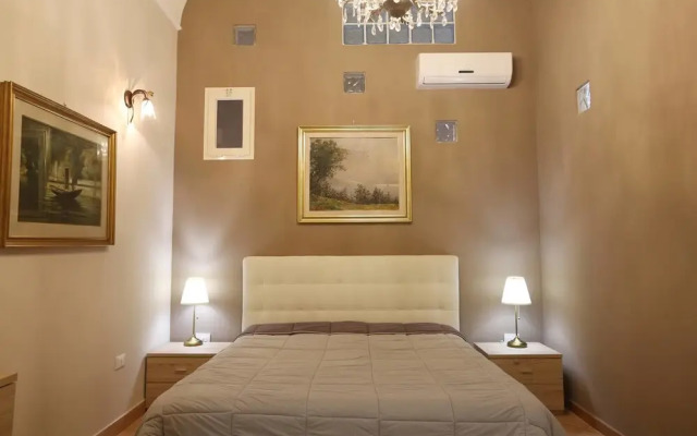 M Maison