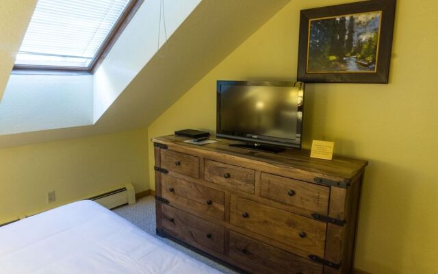 River Mtn Lodge W314