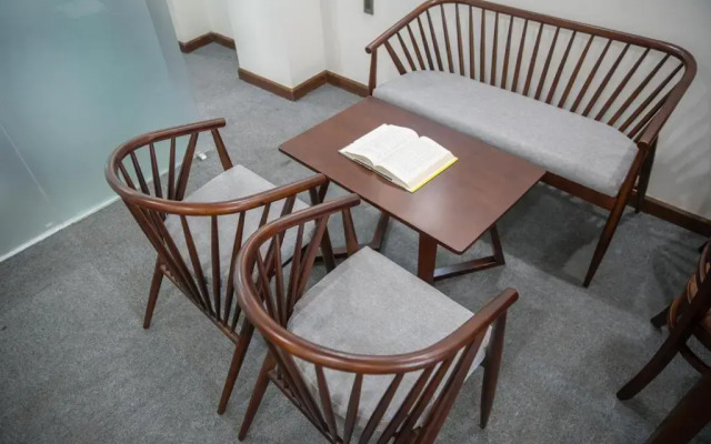 Tokyo Boutique Front Beach Hotel