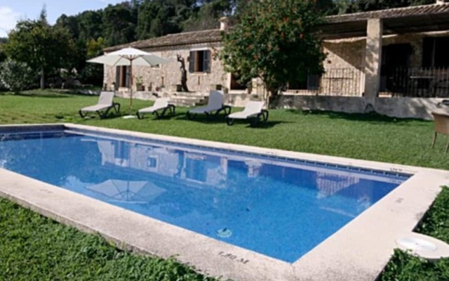 106644 - Villa in Sa Pobla