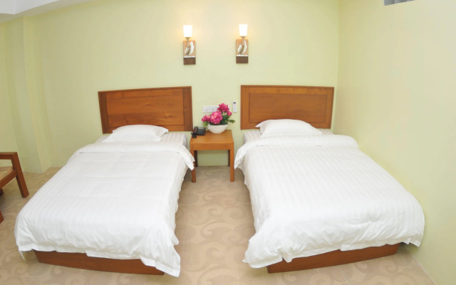 Shwe Phyu Hotel