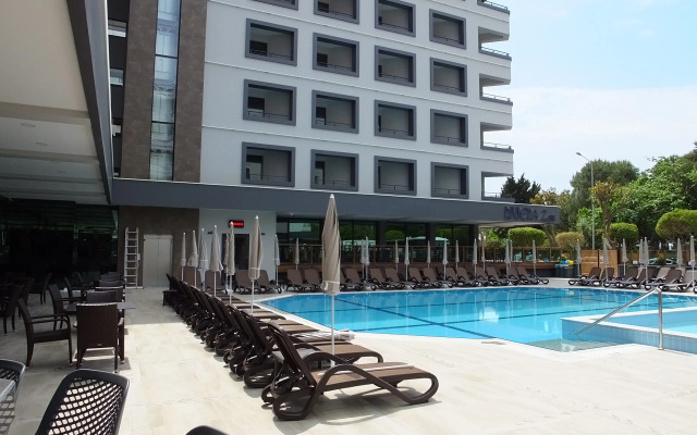 Riviera Zen Hotel Adult Only