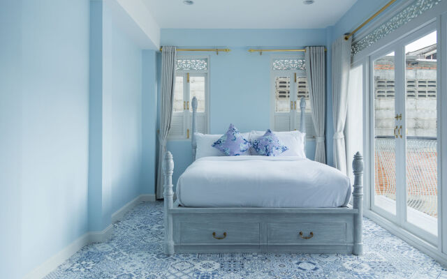 Noursabah Bed Bangkok