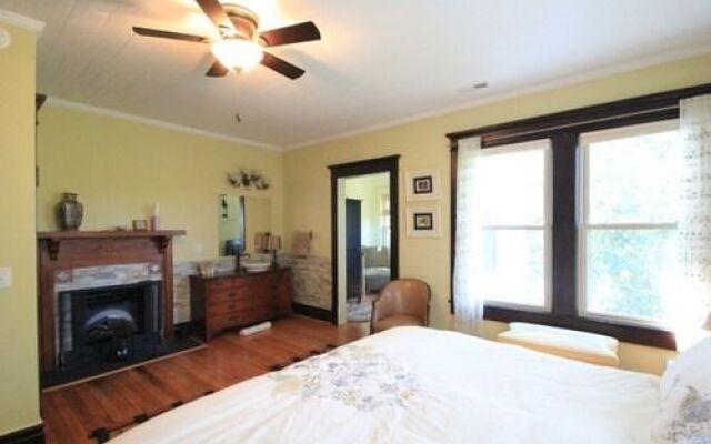 The Inn at Glen Alpine