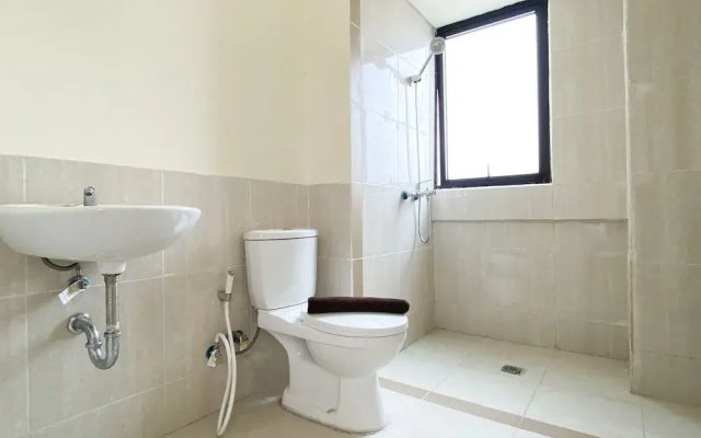 Spacious And Modern 3Br At Meikarta Apartment