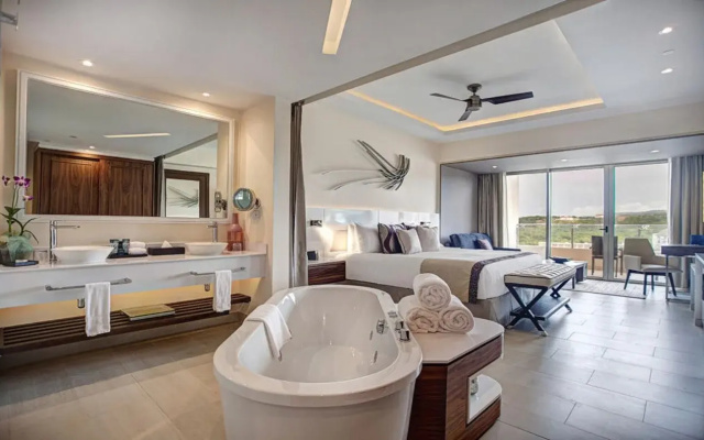 Royalton Negril Resort & Spa - All Inclusive