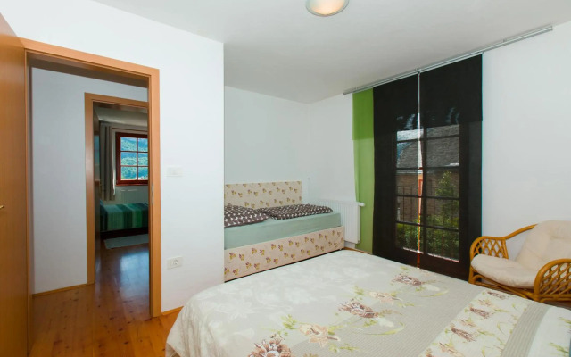 Thirsty River Apartments