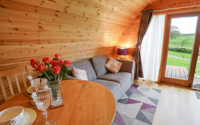 Pine Lodge