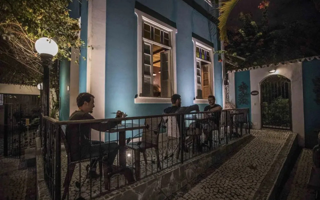 Discovery Suites Rio