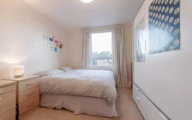 Spacious Two Double Bedroom Flat