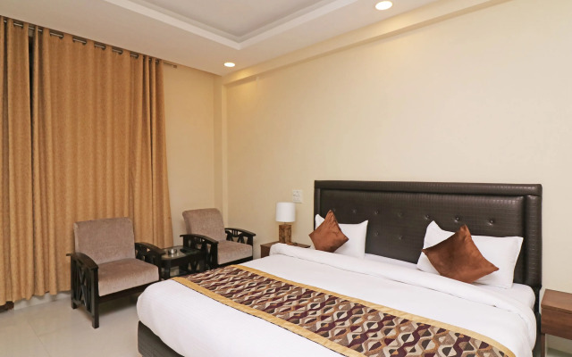 OYO 26911 Kcg Hotels