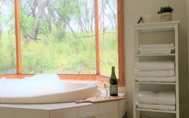 Cockatoo Cottages