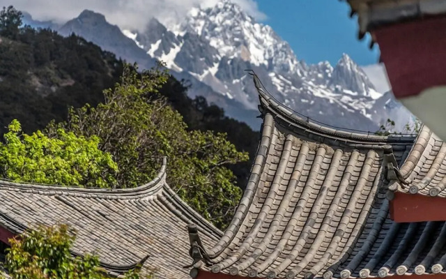 Leliving Butterfly Resort Lijiang