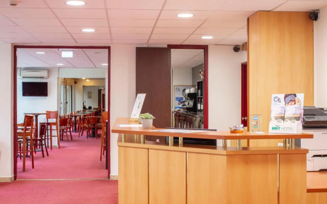 Brit Hotel Bordeaux Aéroport - Le Soretel