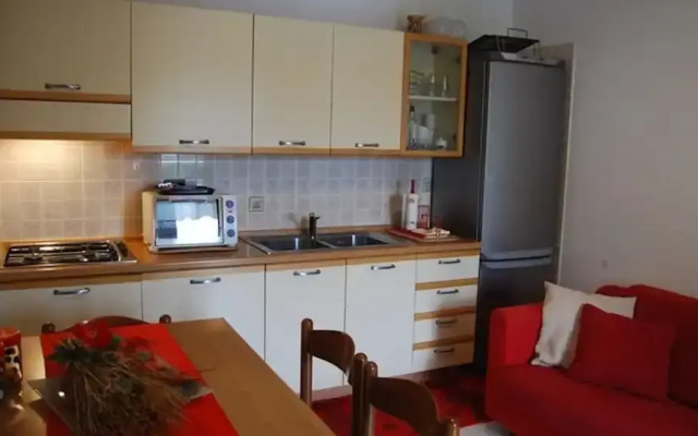 Comfy Apartment With Balcony and AC