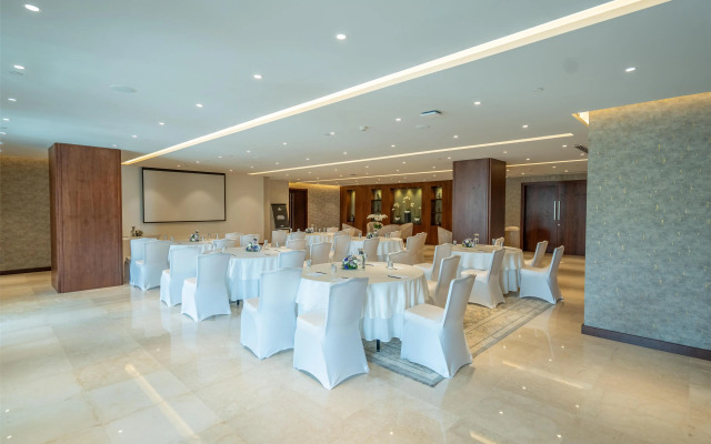 Radisson Collection Muscat, Hormuz Grand