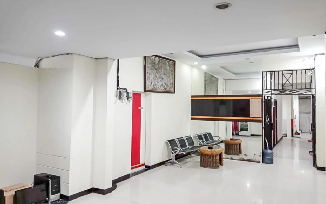 Agnes Residence RedPartner