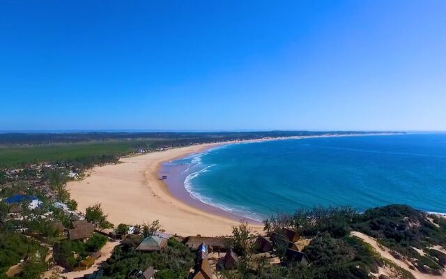 Casa Barry Beach Lodge
