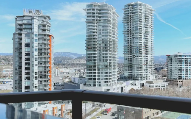 Sunset Oasis Kelowna