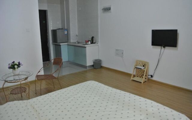 Xuzhou High Speed Rail Hotel Apartment