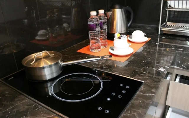 The Centro Hotel & Residence by Orchardz