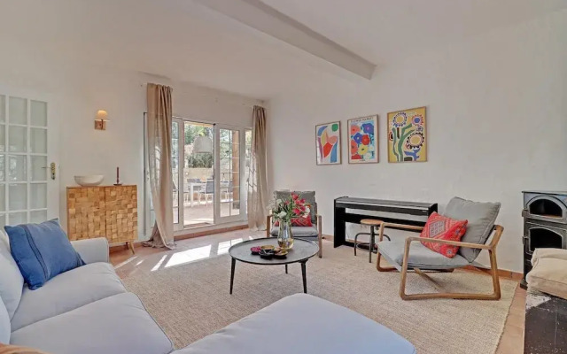 Quinta da Galina by Portucasa