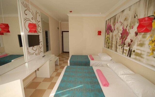 Infinity Beach Alanya