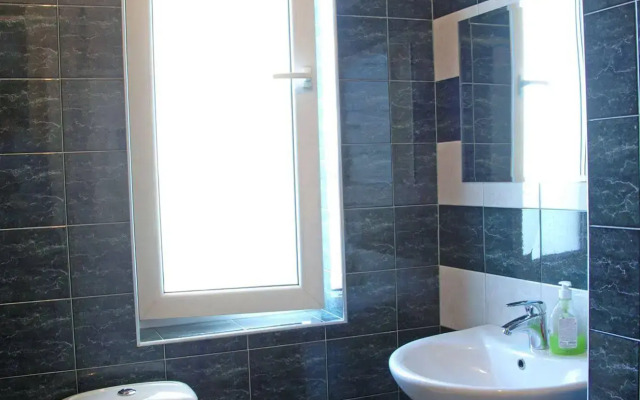 Hostel Lavele