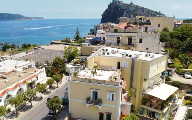 Hotel Noris