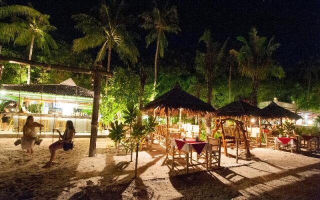 Phi Phi Island Cabana Hotel