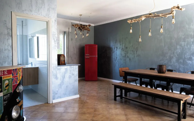 The Gate 441 Rooms