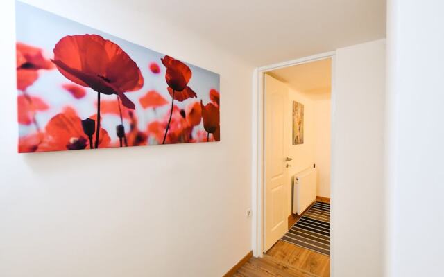 Two bedroom flat in the heart of city, Király str.