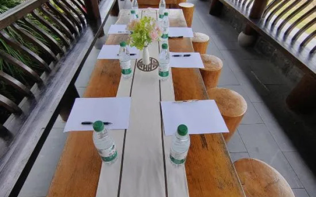 Hongcun Chuanyuan·Wild Luxury Viewing Family Parent-child Vacation Homestay (Tachuan Store)