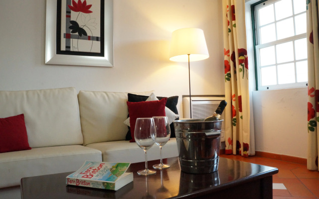 Baluarte da Vila Apartments