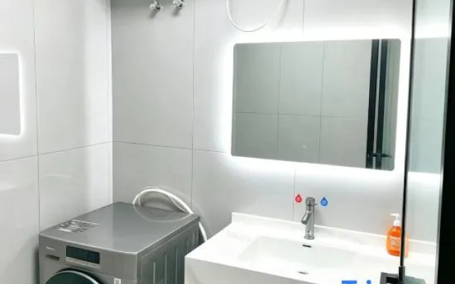 Junlin · Mist Vale Villa (Xiaoqikong Scenic Area) – Bathroom – Qiannan