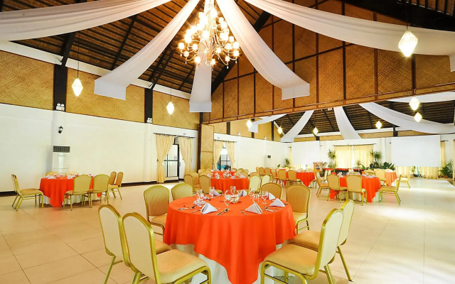 Paradise Garden Hotel and Convention Boracay Powered by ASTON
