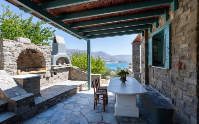 Parikia Cove Mansion