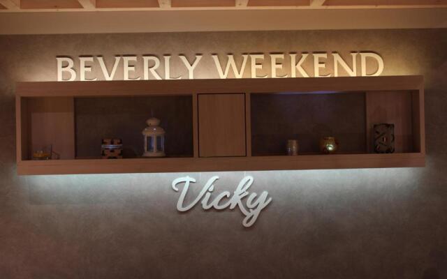 Beverly Weekend